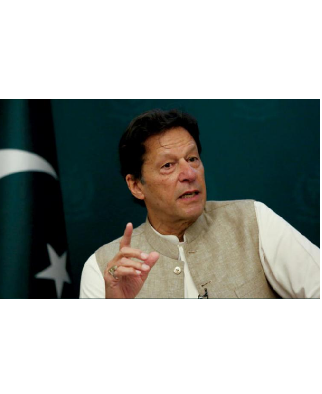 البرلمان الباكستاني يصوت بالموافقة على حجب الثقة عن عمران خان
